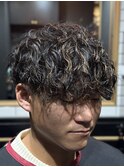 スパイラルパーマ　ツーブロック　メンズ