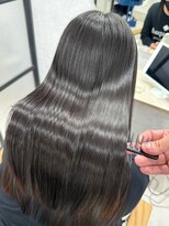 ハーシーバイアポロ 相模大野(HERSHE by apollo) x髪質改善/ホワイトグレージュ/レイヤーカット/チェリーブラウン