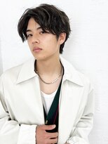 ヘアーデザイン ディードット ウル(D. ulu)&nbsp;前下がり韓国風センターパート