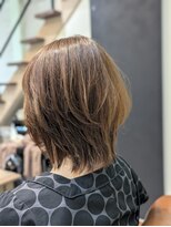 アオ(a-o)&nbsp;根本は髪質改善ストレートボリュームダウン