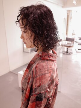 レフ(LEF) スパイラルパーマ/ボブ/無造作スタイル/あごラインショート