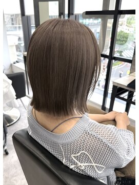 切りっぱなしボブ