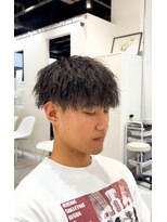 ルーストデラックス 京都河原町三条(ROOST dx)&nbsp;サーフカール/刈り上げセン ターパート/京都河原町駅