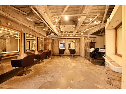 エアージェイ(airJ)の写真