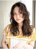 根元からのゆったりスパイラルパーマ・・・HINATA
