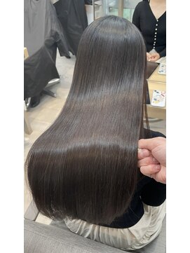 エラ(Ella) 髪質改善×Japanese straight