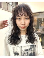 ナループロアポンテ(Nalu pu loa PONTE)&nbsp;パーマミディアムパーマレイヤーパーマウェーブパーマウルフヘア