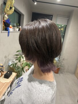 リリ(lili) ショートウルフ