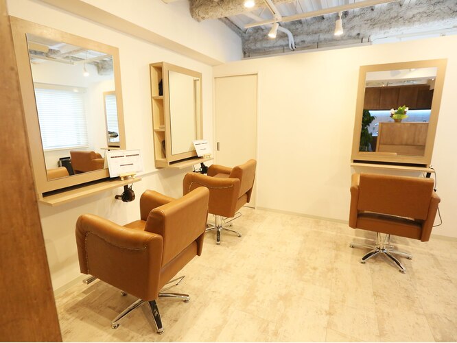 Beauty Salon ha-ru(ハル)