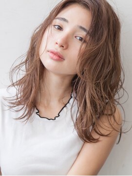 アピッシュ シェリ(apish cherie) 愛されウェーブ