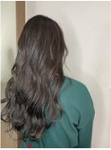 抜け感やわらかロング