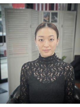 ニシンザ(NISHINZA) センターパーツシンプルヘアセット