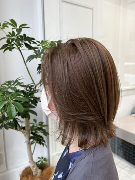 ラフランクリー(la frankly) ウェーブヘア/シアベージュ/バングカラー/シースルーバング