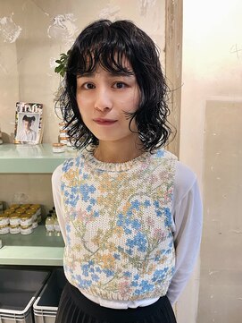 ロジ(loji) ウルフ × パーマ