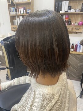 ヘアメイクゼロ 坂戸駅前店(hairmake zero) 外はねボブ