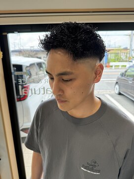 ナチュラル(Natural) 強欲スキンフェードパーマ