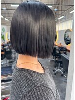 ドロシー 郡山桑野店(Dorothy)&nbsp;ミニウルフチェリーブラウンホワイトグレージュフェザーパーマ