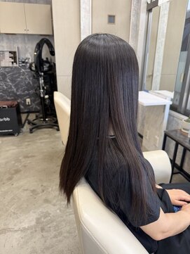 イーラ(E-LA) 美革ストレート