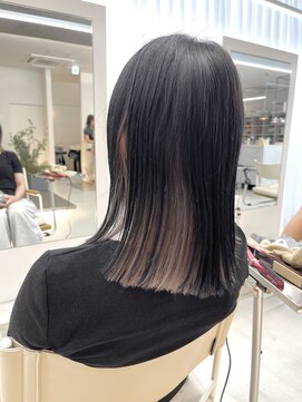 ソッチ(sotti.) ブラック×ホワイトシルバー　インナーカラー