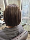 ハイライト×ベージュ系カラー×ボブ