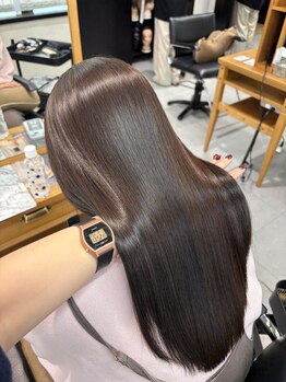 エト 横須賀(eto)の写真/しっとり潤い美髪からサラ艶美髪まで♪お客様一人ひとりの髪の状態に合わせたヘアエステをご提供◎