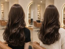 赤みを抑えた柔らかベージュカラー｜ナチュラルなのに垢抜ける透明感ある色味提案　小新/新潟/ダブルカラー