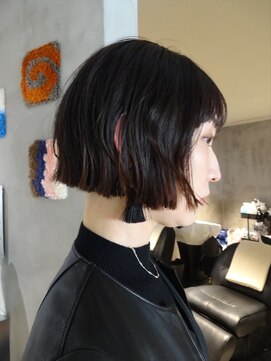 ハウ 心斎橋(how) 夏◎ミニボブパーマ×ぱつっと切りっぱなし