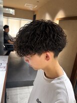 ウォルト(walt)&nbsp;栄 メンズ 波巻きパーマ 細かめカールマッシュ