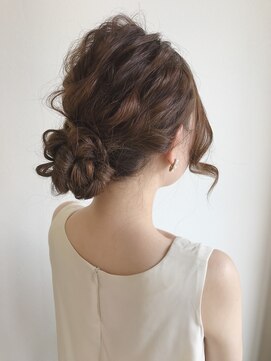 ヘアー アトリエ アンジー(Hair Atelier Angee) 低め編み込みシニヨンアレンジ☆