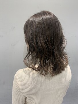 ネオリーブギンザ 銀座店(Neolive GINZA) 冬のトレンドカラー ☆ オリーブベージュ