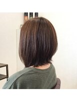 オルオル(OluOlu)&nbsp;個性的☆前下がりボブ〔八戸,田向〕