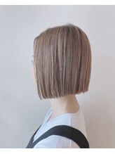 レリコ ニド(Relico-nid) 髪質改善20代30代40代前髪カットハイライトハイトーンベージュ