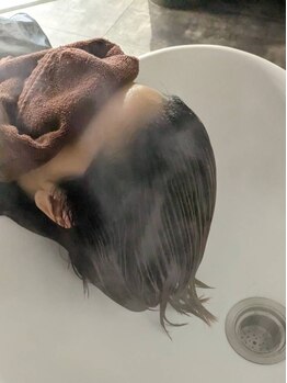 ユルヘアー(YURUHAIR)の写真/【中区鴨江/駐車場有】極上リラックス『YURUHAIR』のスパ♪街中の有名サロン出身☆実力派オーナー在籍SALON