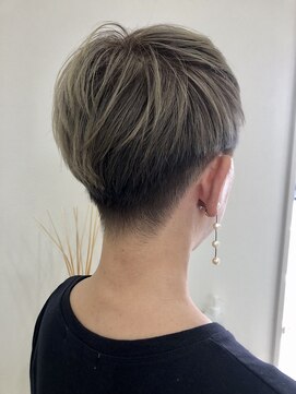 モンド(MONDE) ツーブロックショート