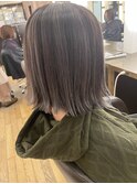 ハイトーン×切りっぱなしボブ
