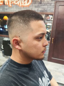 スリーセント 栄(3/cent) ボーズフェード/ハイフェード/バズカット/フェードカット