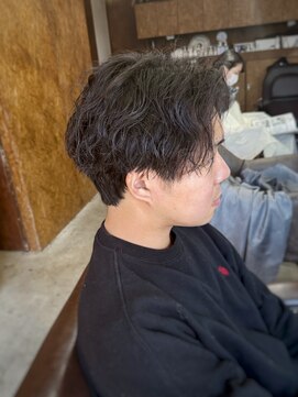 ロルド シェリ(Rold Cheri) 【山本智文】シャドウパーマセンターパート