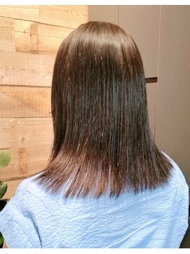 ベイショア(Bay Shore NY) 大人かわいいオリーブグレーロブ