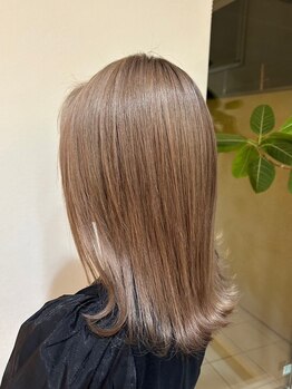 あなたの魅力を最大限に引き出す似合わせカットが大好評！自分史上最高のスタイルを手に入れて…。