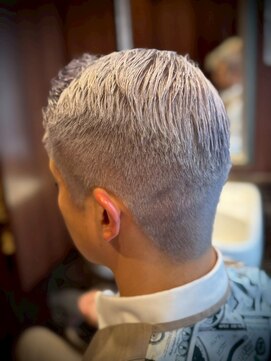 ヒロギンザバーバーショップ 神楽坂店(HIRO GINZA BARBER SHOP) イケオジサイドパート