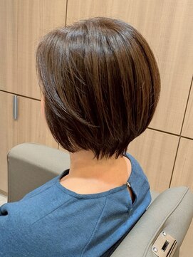 アン 国分寺駅前店(un) 国分寺ショートカットショートボブイルミナカラーヘッドスパ韓国