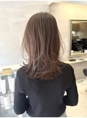 品のある"鎖骨ミディアム"