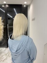 ナナ(NANA) White blond