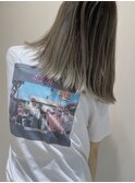 くすみグレージュ
