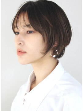 サーカス バイ ビュートリアム 青山(CIRCUS by BEAUTRIUM) 30代 40代 50代 手入れ簡単 丸み 大人かわいい ショートボブ