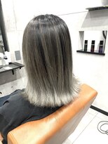 リッシュ(RISH)&nbsp;バレイヤージュカラー/ショートボブ/ショートカット/ボブ/#Q56Y