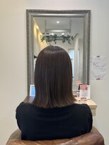 アドラーブル はなみずき店(adorable)&nbsp;【ハイライト】【アッシュベージュ】30代40代