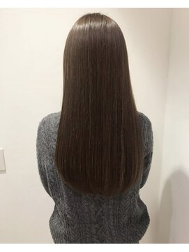 アリーズ シブヤ(ALLYS shibuya) うる艶髪 さら艶ストレート アッシュブラウン