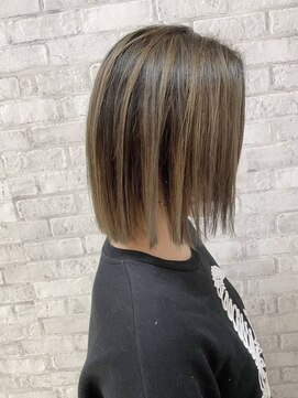 アース 新越谷店(HAIR&MAKE EARTH) ナチュラルバレイヤージュ　ボブカット