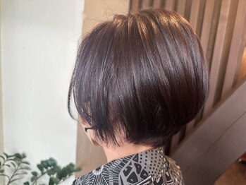 オクトヘアー(oct HAIR)の写真/【四日市駅徒歩2分】髪質・骨格に合わせたカット技術で,あなたの魅力を最大限に引き出すスタイルをご提案！